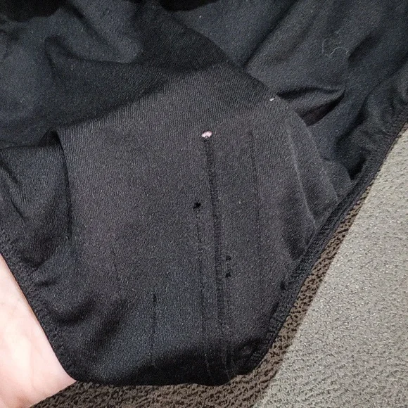 PINK Victoria's Secret Shorts - Picture 15 of 15